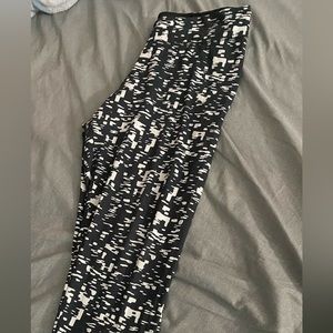 Adidas capri leggings